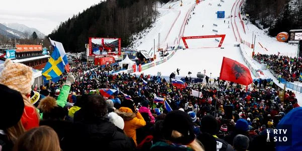 U Kranjskoj Gori krajem ovog vikenda prvi skijaški spektakel ove zime u Sloveniji