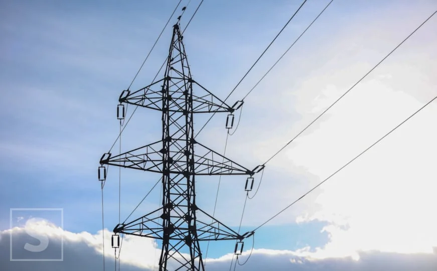 Haos u BiH zbog snijega: U dva kantona čak 44 hiljade potrošača bez struje