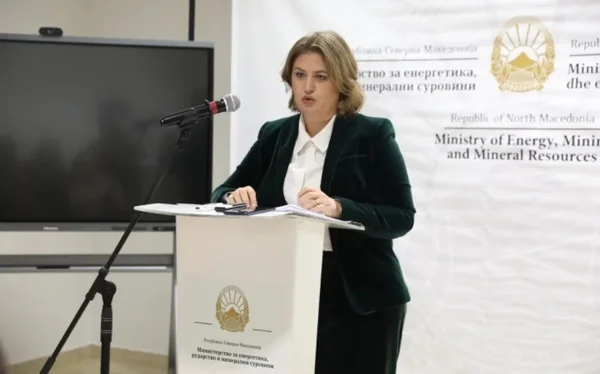 Nema da ima nikakva kriza, država ima rezerve na mazut, istaknula Božinovska - Nova Makedonija