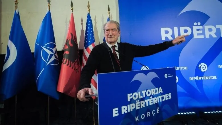 Berisha objavljuje snimke iz Korče, građani mu uzvraćaju oštro: Zašto te nije pozvao američki ambasador na prijem?