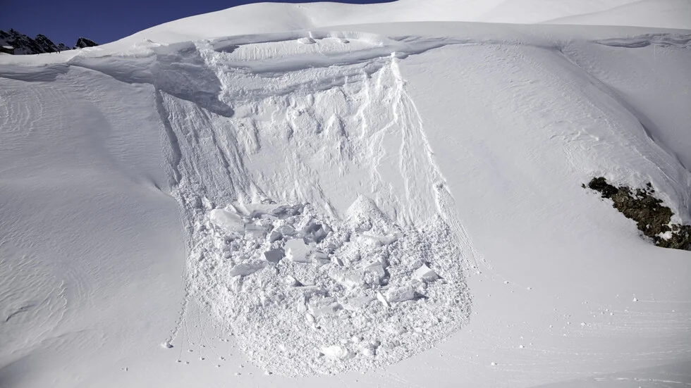 Visoka lavinska opasnost u Pirinu