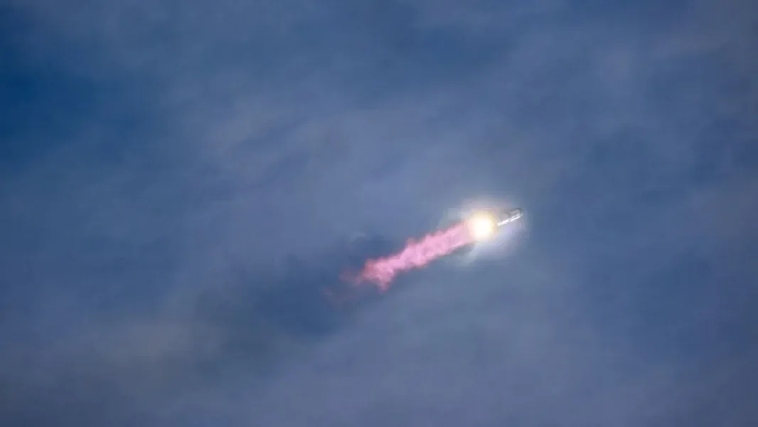 Istorijski uspeh SpaceX-a: Starship prvi put ušao u Zemljinu orbitalnu putanju, ali će se ranije vratiti na Zemlju - ORIGO