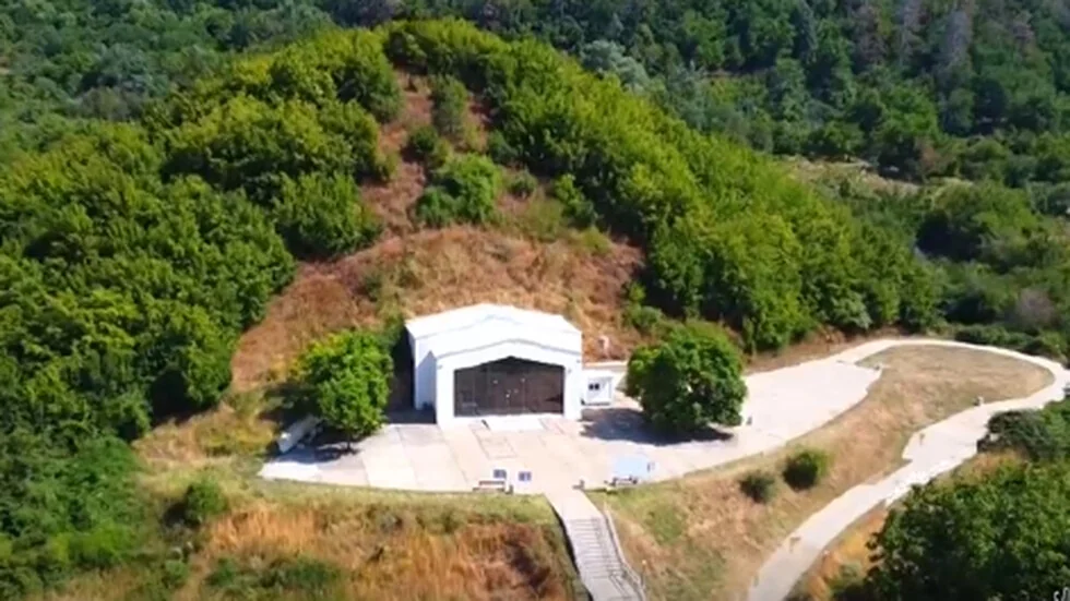 Šifra Tračana: veličanstvo grobnice 'Šušmanec' sa granitnim kolonama