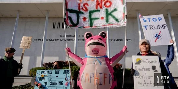 Novo vodstvo Kennedyjevog centra ostro nad protestnom otkazom božićnog koncerta