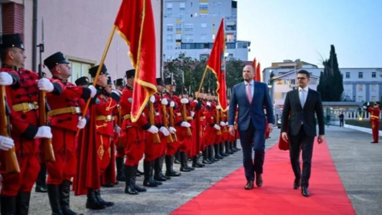 Ministar Vengu prima belgijskog kolegu: Saradnja za jačanje naših kapaciteta i regionalne bezbednosti! Produbimo zajedničke vojne vežbe