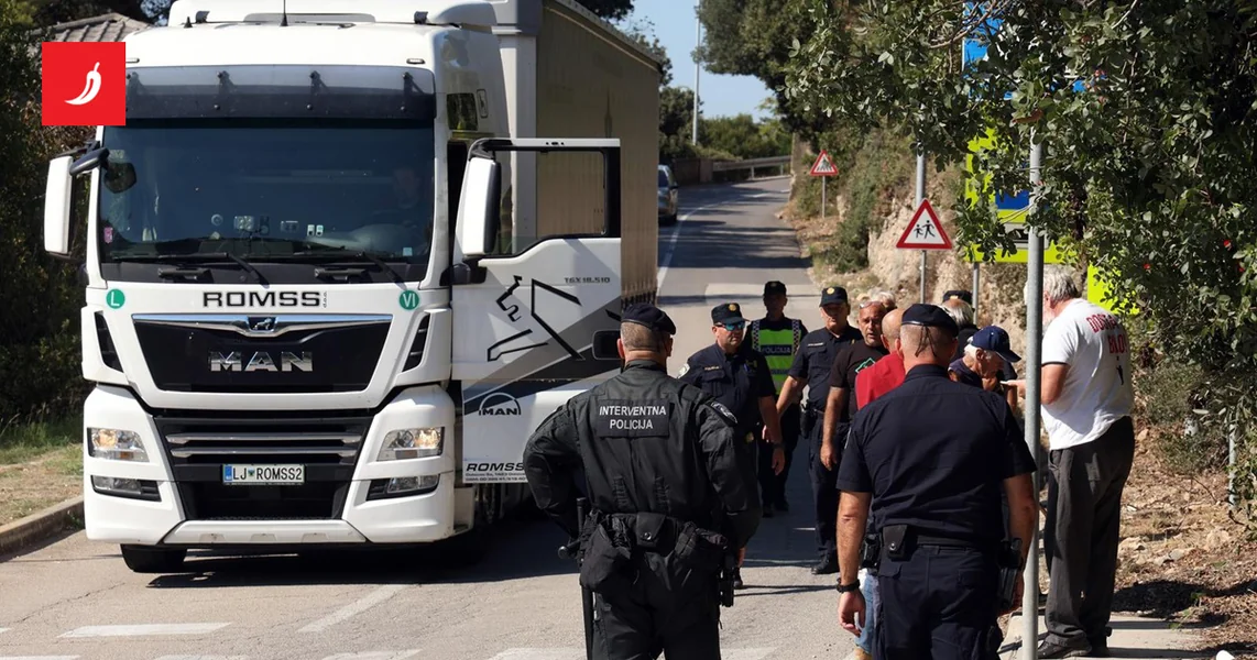 Policija prekinula blokadu cementare u Istri, dovezen otpad iz Like? 'Ne odustajemo'