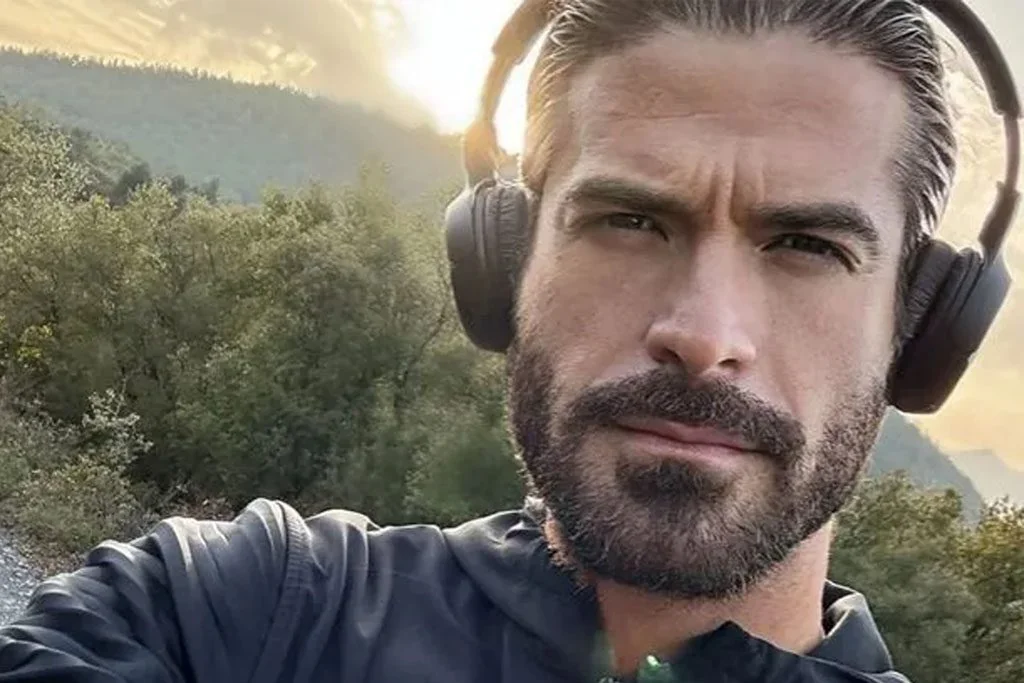 Aris Mougkopetros: Uhapen zbog porodične pretnje - Documento