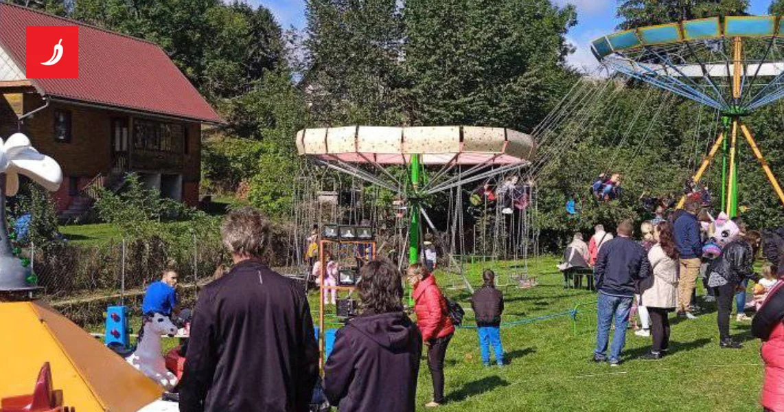 Šestorica pijanih muškaraca napala trojicu na proštenju u Mrkoplju, jednog cipelarili