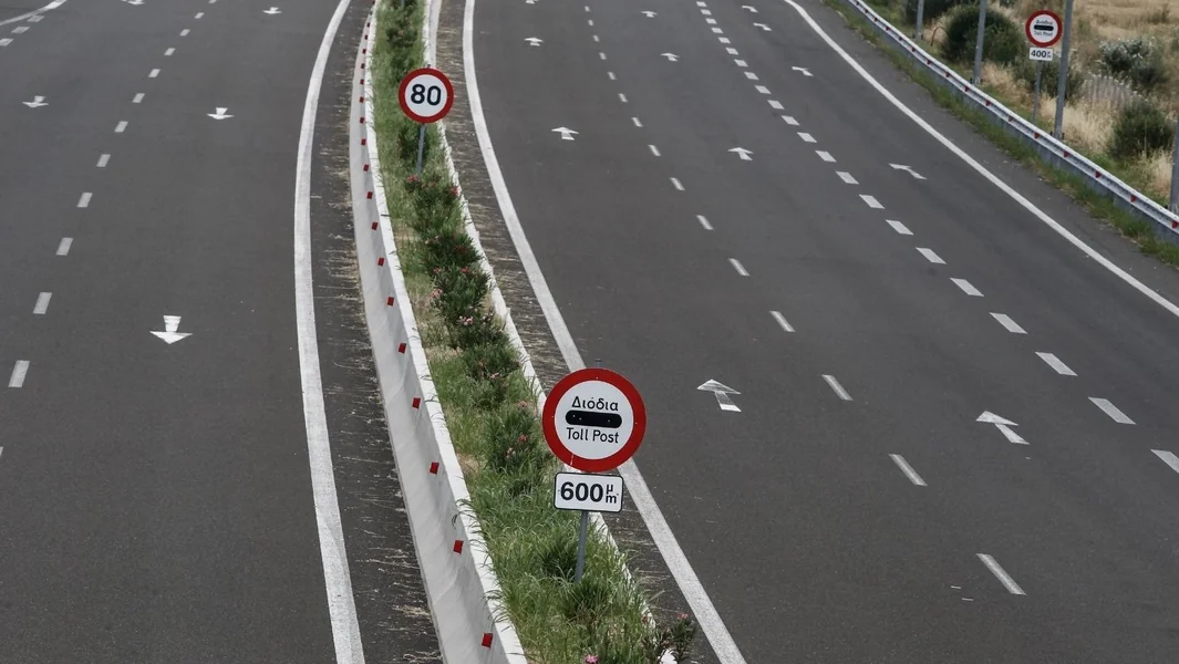 Vodio je svoj automobil brzinom 167 km/h na državnom putu Thessaloniki – Nea Moudanija