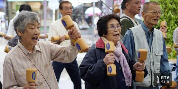 Broj stogodišnjaka u Japanu prvi put prešao magičnu granicu od 100.000