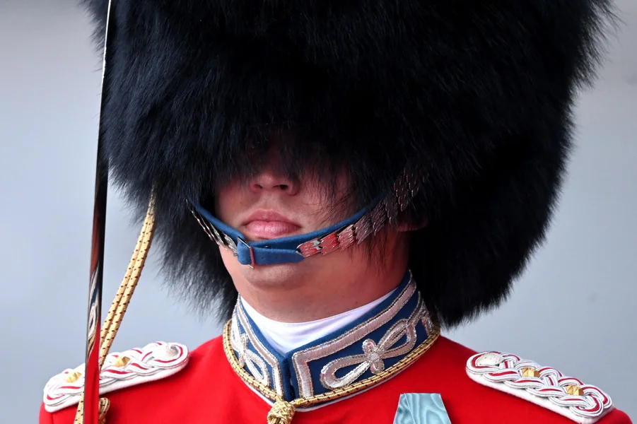 Danska vlada je potvrdila vojnu naredbu po kojoj se bez naloga može pucati na okupatore koji dolaze na Grenland