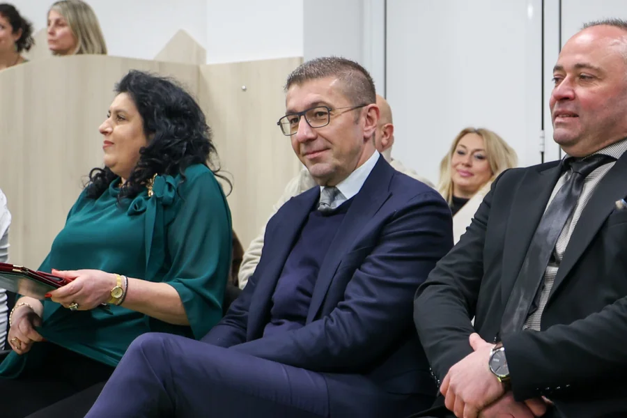 Hristijan Mickoski najavio sastanak sa AKSA, za najavljenu investiciju od milijardu evra u gasifikaciju - Nova Makedonija