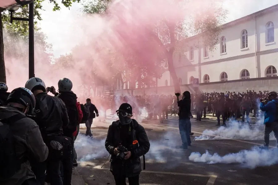 Novi protesti danas u Francuskoj, na ulicama će izaći više od 70.000 policajaca da se spreči ponavljanje nemira