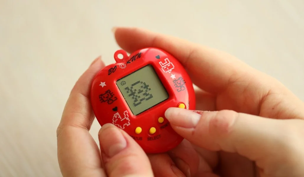 Japanske igračke koje osvajaju nove fanove, trideset godina od lansiranja: 'Nostalgične, čine deo kulture 2000-ih'