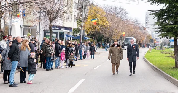Prefekt i zamenik prefekta iz Olt stavljeni pod sudski nadzor. Navodno su pucali iz oruzja na vojnom poligonu (izvori)