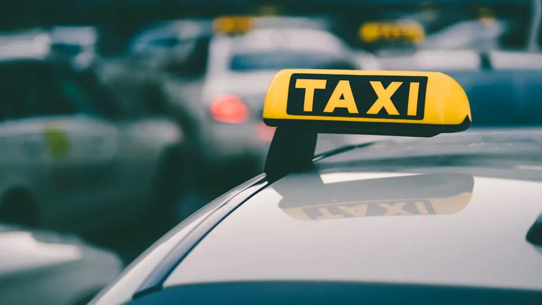Mislila je da je auto taksi, u koji je ušla — oteli su je i silovali.