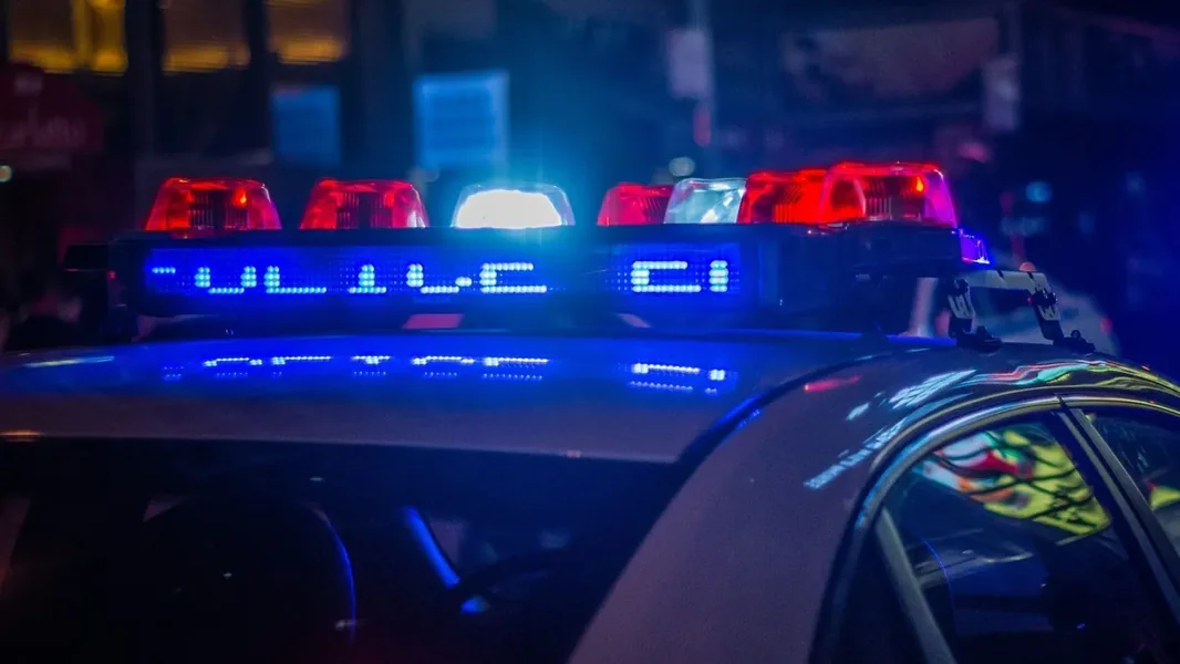 Vlada pooštrava upotrebu plavih i žutih lampi i zvučnih signala na vozilima sa posebnim signalima