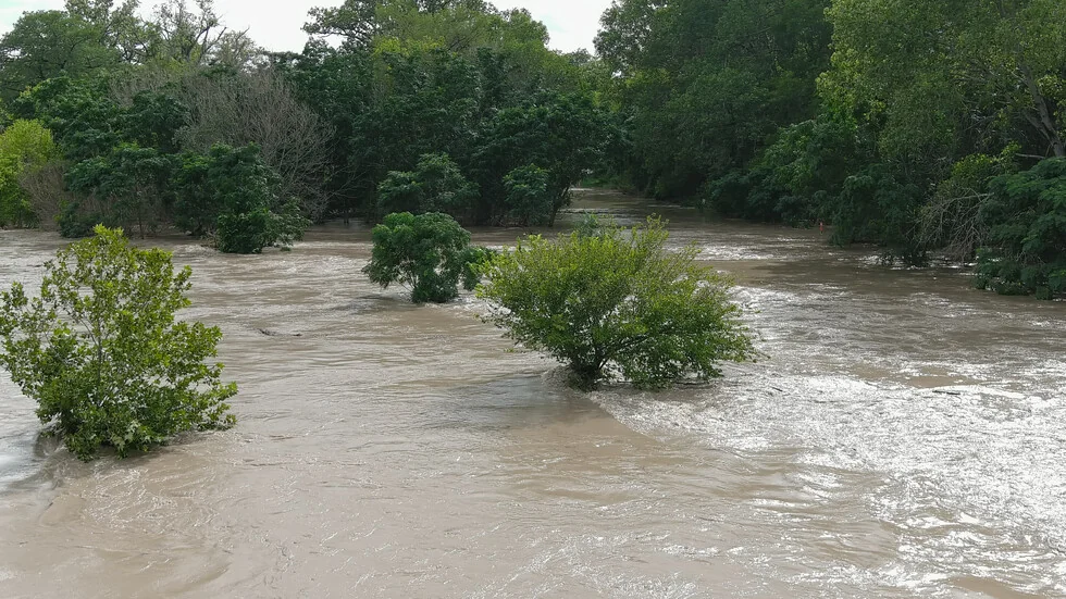 Obilne kiše izazvale poplave, proglašeno je vanredno stanje u delovima Kosova (SLIKE)