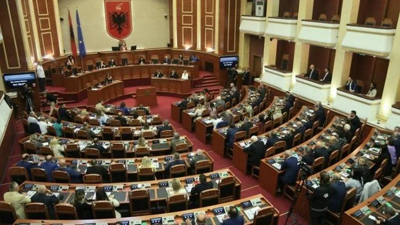 Toma Geljči: Absurd tehničke vlade i nužnost zakonskog sporazuma poverenja