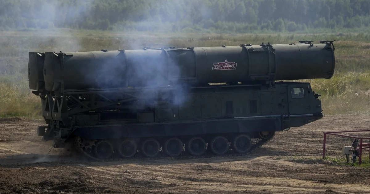 Trenutak kada ukrajinski dronovi uništavaju lansator S-300V i druge važne sisteme na okupiranoj Krimu