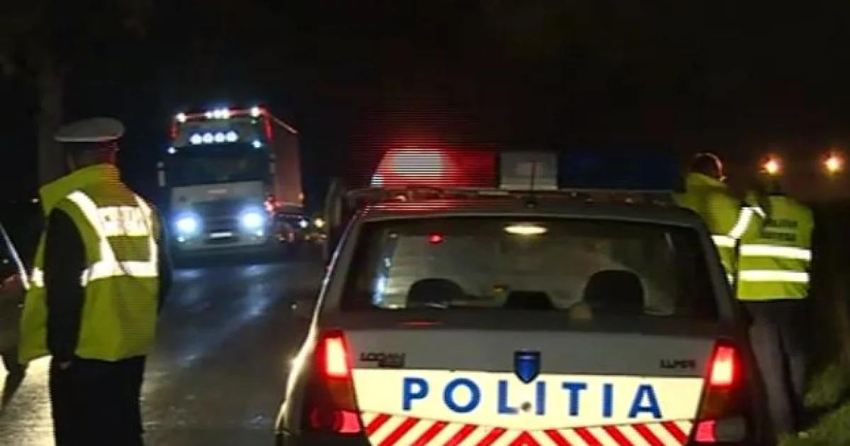 Teška saobraćajna nesreća na DN 17: Dve osobe su poginule, a treća je teško povređena. Trenutak zabeležen kamerama nadzora.