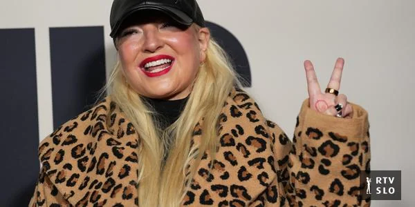 Sia na Spotifyju Mariah Carey ove godine uzela božićnu krunu