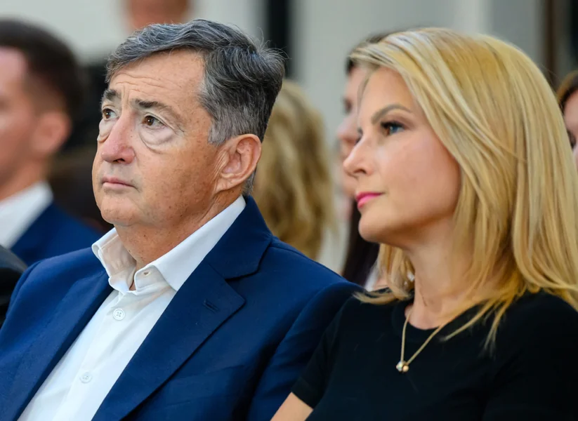 Krajem godine odmor kod Mészárosovih: posle Beverly Hillsa i Havaja, prešli su i na Bora Bora