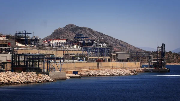 Od zelene pionirske pozicije do energetskog pragmatizma…