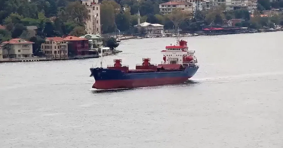 Novi udari na brodove kod Bugarske: Dronovi izrešetali grdosiju od 136 metara, još jedan potonuo na dno mora