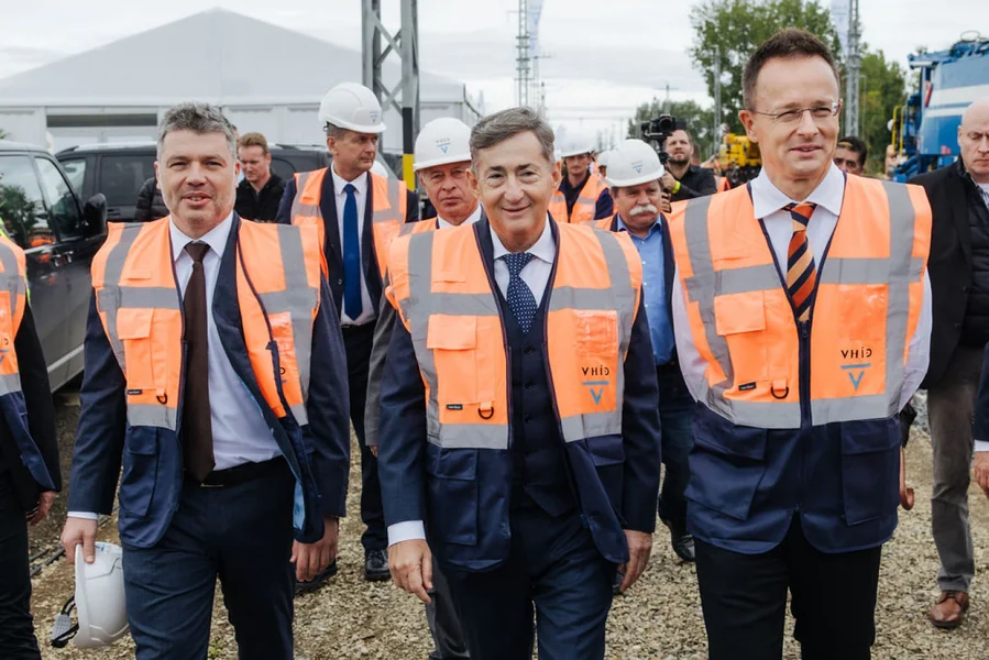 Mészáros Lőrinc će imati privatni autoput, a država će ga i obilato plaćati za njegovo održavanje.