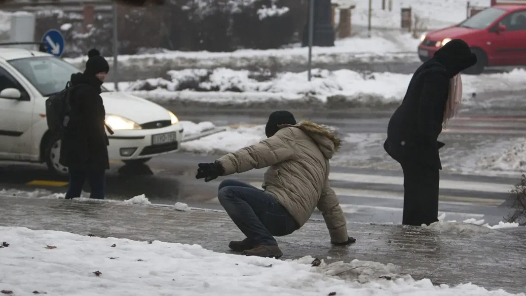 Izdato upozorenje: Mađarska prekrivena opasnim ledom