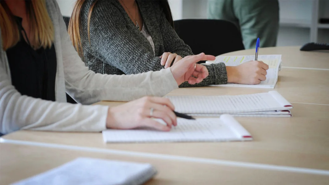 Evropska komisija: Grčka pod udarom kontrole stručne obuke – Izveštaj šamar – Documento