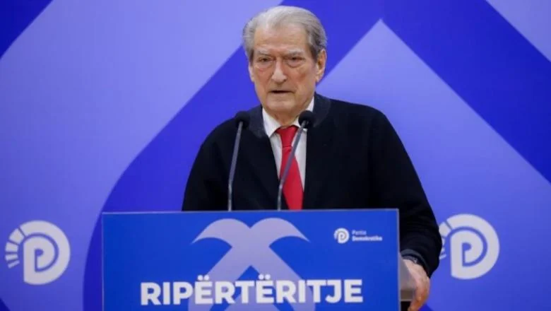Sali Berisha traži da postane predsednik i onih koji ga žele u zatvor