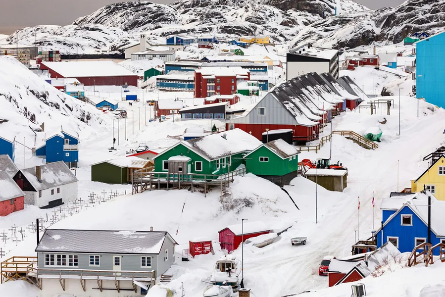 Trump otkupljuje stanovnike Grenlanda za 100.000$ po osobi: 'Samo ja mogu da se zaustavim' - Documento